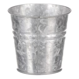 Obal kovový, zinková barva.