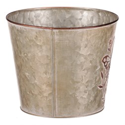 Kovový obal na květiny, design s motýly.