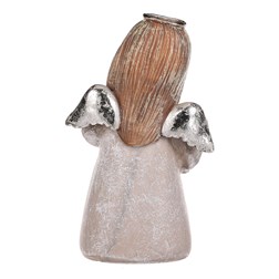 Andílek stojící šedý, stříbrná křídla a srdíčko v rukou, polyresin.