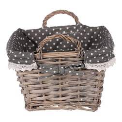 Košík,  proutěná dekorace s látkou.