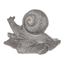 Šnek na listu, polyresinová dekorace.