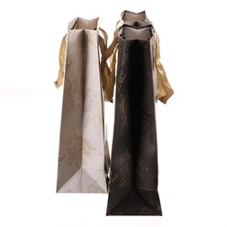 Taška papírová - zlaté zdobení, mix 3 druhů, střední, cena za 1 ks.