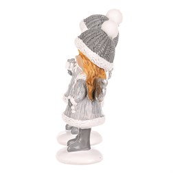 Dívka - polyresin, šedý obleček a čepka, mix 2 druhů, cena za 1 ks