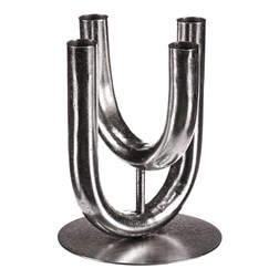 Svícen kovový - čtyřramenný, na kónické svíčky, barva stříbrná.